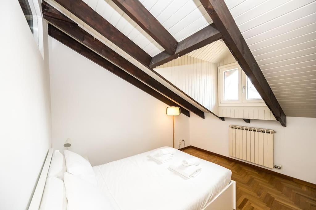 Wonderfull Two Floors Apartment Navigli Milano Ngoại thất bức ảnh