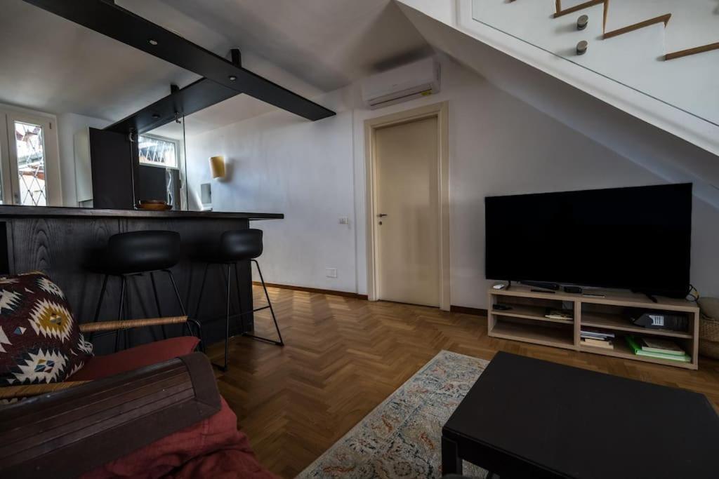 Wonderfull Two Floors Apartment Navigli Milano Ngoại thất bức ảnh